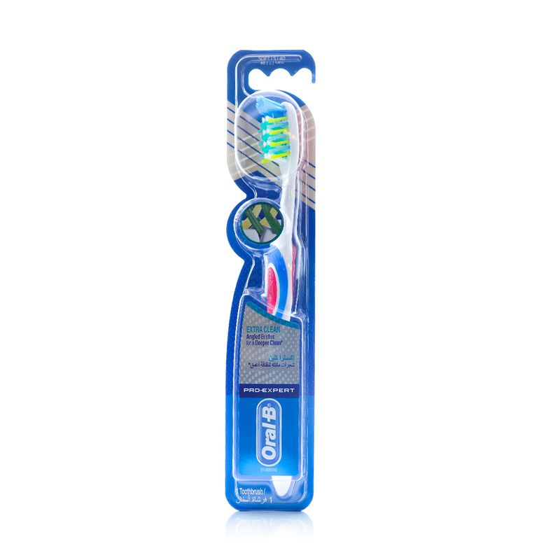 Oral-B Pro-Expert Extra Clean Soft Manual Toothbrush 28147 - 1 Toothbrush