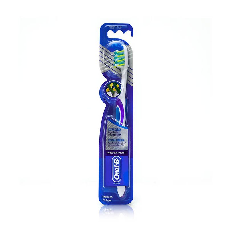 Oral-B Pro-Expert Extra Clean Medium Manual Toothbrush - 1 Toothbrush